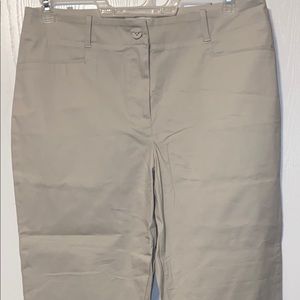 Talbots Khaki Capri pants